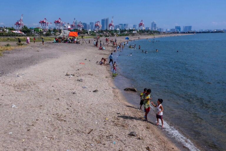 Baseco beach ‘no swimming zone’ pa! Pure Entertainment News