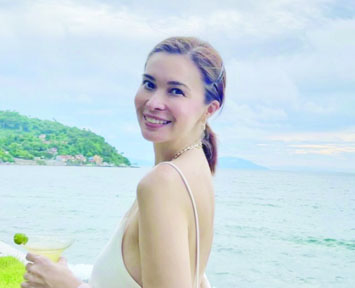 SUNSHINE BALIK-SEXY ROLE SA EDAD NA 45 | Police Files! Tonite